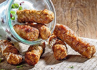 Cevapcici, Hackfleischröllchen aus Rindfleisch 