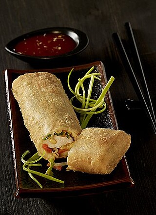 Frühlingsrolle mit Huhn 