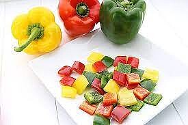 Paprika gewürfelt bunt 